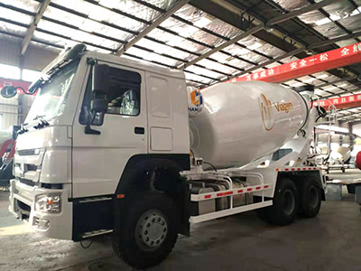 <b>Se entregan 2 unidades de camiones mezcladores de tránsito de 10 m3 a Sudáfrica</b>
