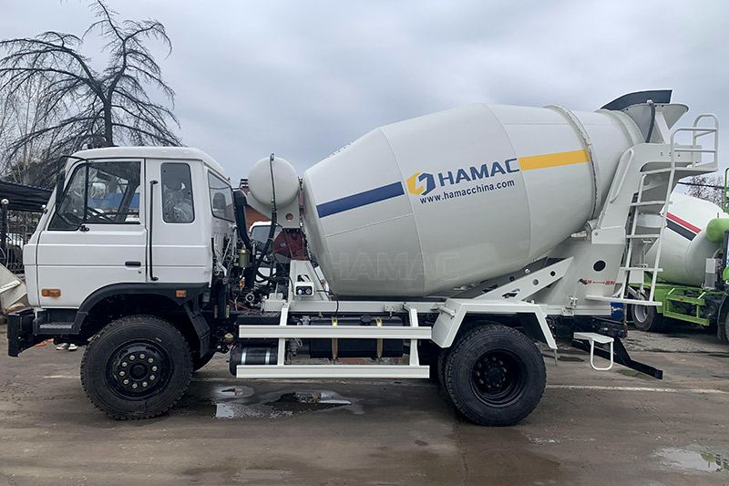 Camión mezclador de concreto de 6 m³ fue empacado para Sudán