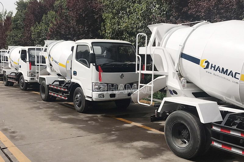 Entrega de 4 unidades de camiones mezcladores de tránsito a Lalitpur Nepal