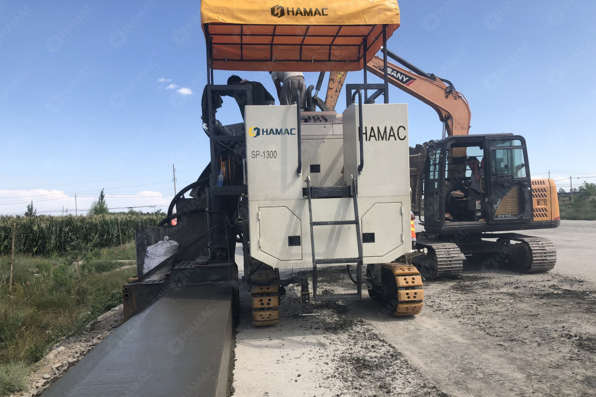 slipform paver